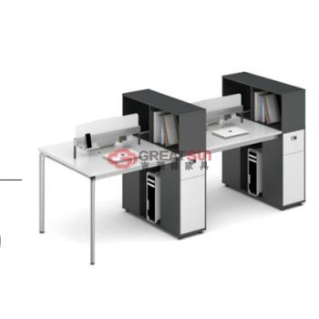 敞开办公区工位