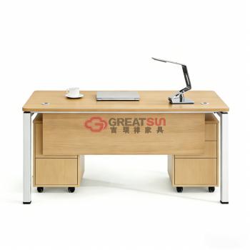 办公桌
