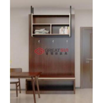 行李柜（含挂衣板）1