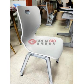 课椅