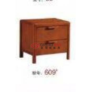 床头柜