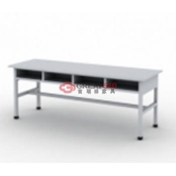 八人间公寓写字桌