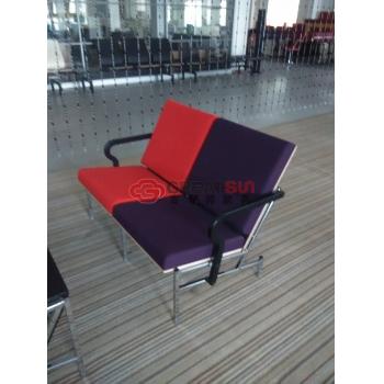 阿旺特三人座排椅