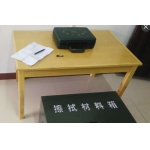 擦拭桌