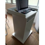讲台
