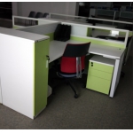 六人位屏风工作位