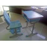 课桌椅