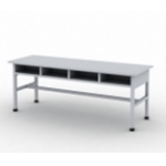 八人间公寓写字桌